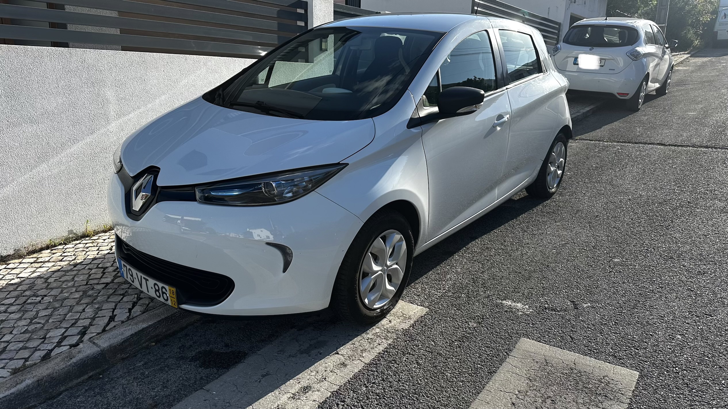 RENAULT ZOE lIFE40